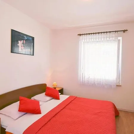 Apartment Ferienwohnung Fuer 4 Personen Ca 38 Qm In Porec, Istrien Istrische Riviera *