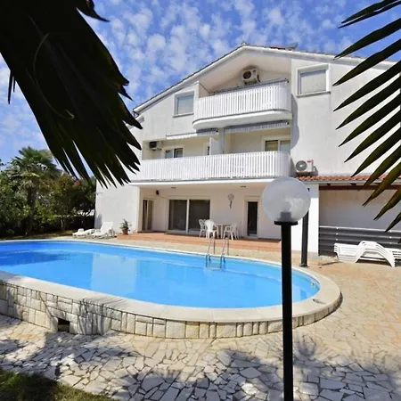 Ferienwohnung Fuer 4 Personen Ca 38 Qm In Porec, Istrien Istrische Riviera Apartment