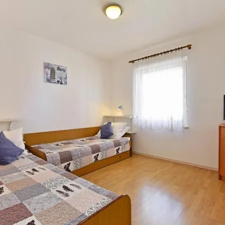 Ferienwohnung Fuer 4 Personen Ca 38 Qm In Porec, Istrien Istrische Riviera Apartment Porec
