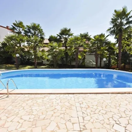 Ferienwohnung Fuer 4 Personen Ca 38 Qm In Porec, Istrien Istrische Riviera Apartment