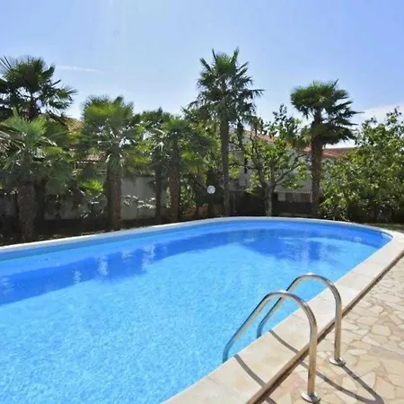 Ferienwohnung Fuer 4 Personen Ca 38 Qm In Porec, Istrien Istrische Riviera Apartment *